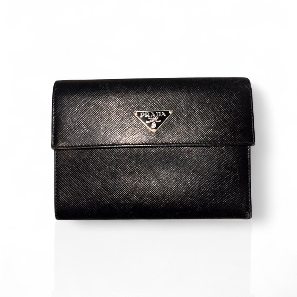 ❌SOLD❌ PRADA Saffiano Black Leather Trifold Wallet